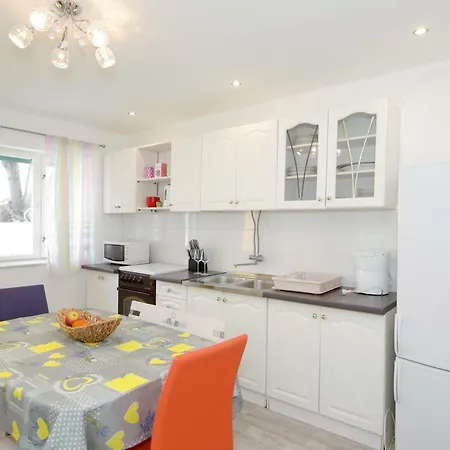 شقة Ivan Spadina تيسنو