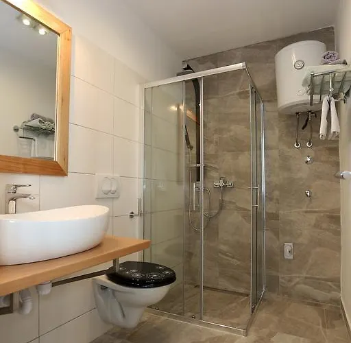 아파트 Ivan Spadina *