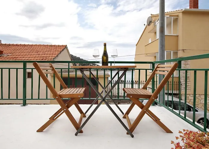 Lägenhet Ivan Spadina Tisno