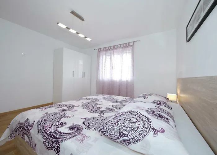 아파트 Ivan Spadina 티스노