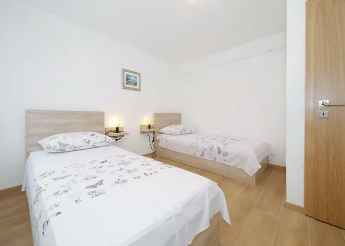 아파트 Ivan Spadina *