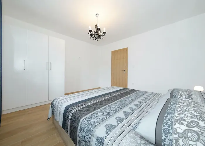 아파트 Ivan Spadina 티스노