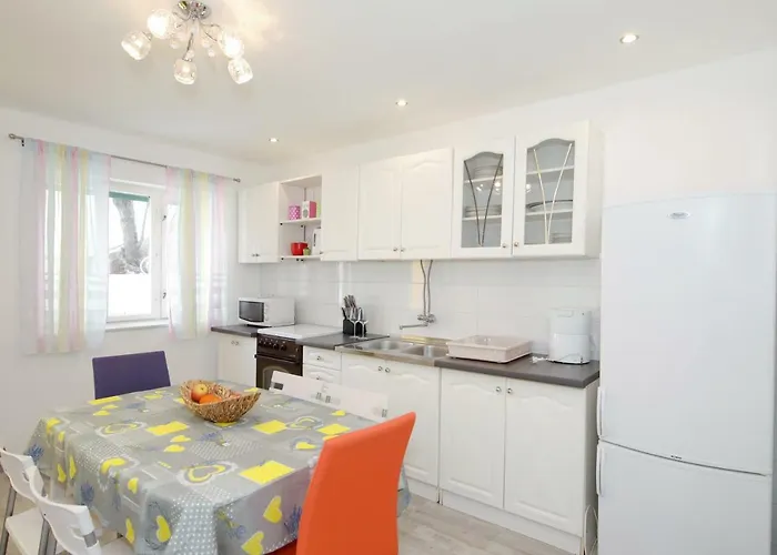 아파트 Ivan Spadina 티스노